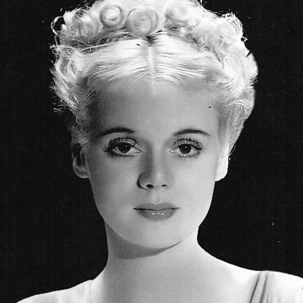 Photo of Marie Wilson