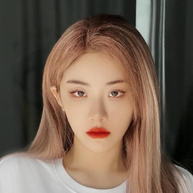 Photo of Yu Yan
