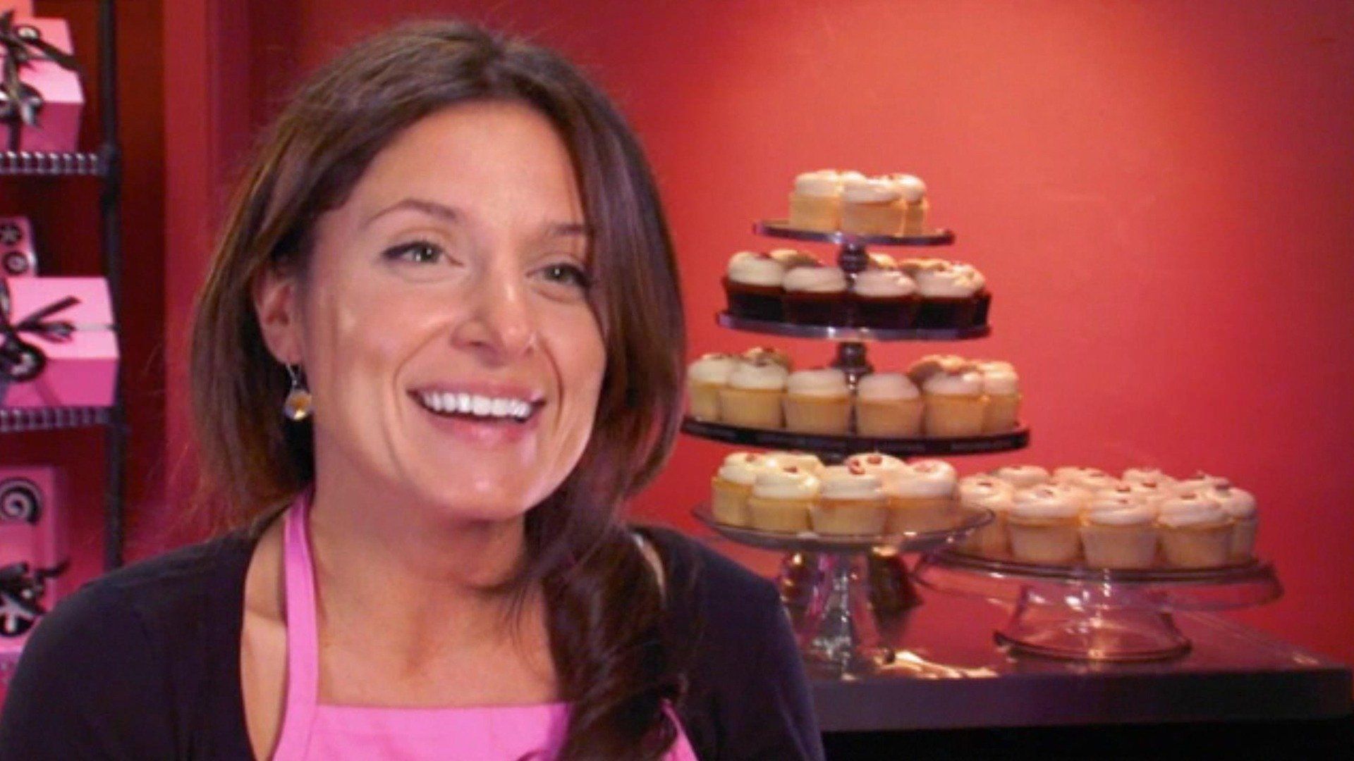 Big Top Cupcake Giveaway‏ - Life With Kathy