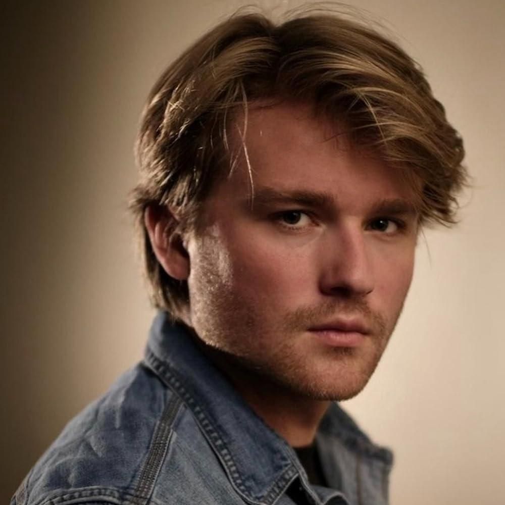 Photo of Lucas Harmon