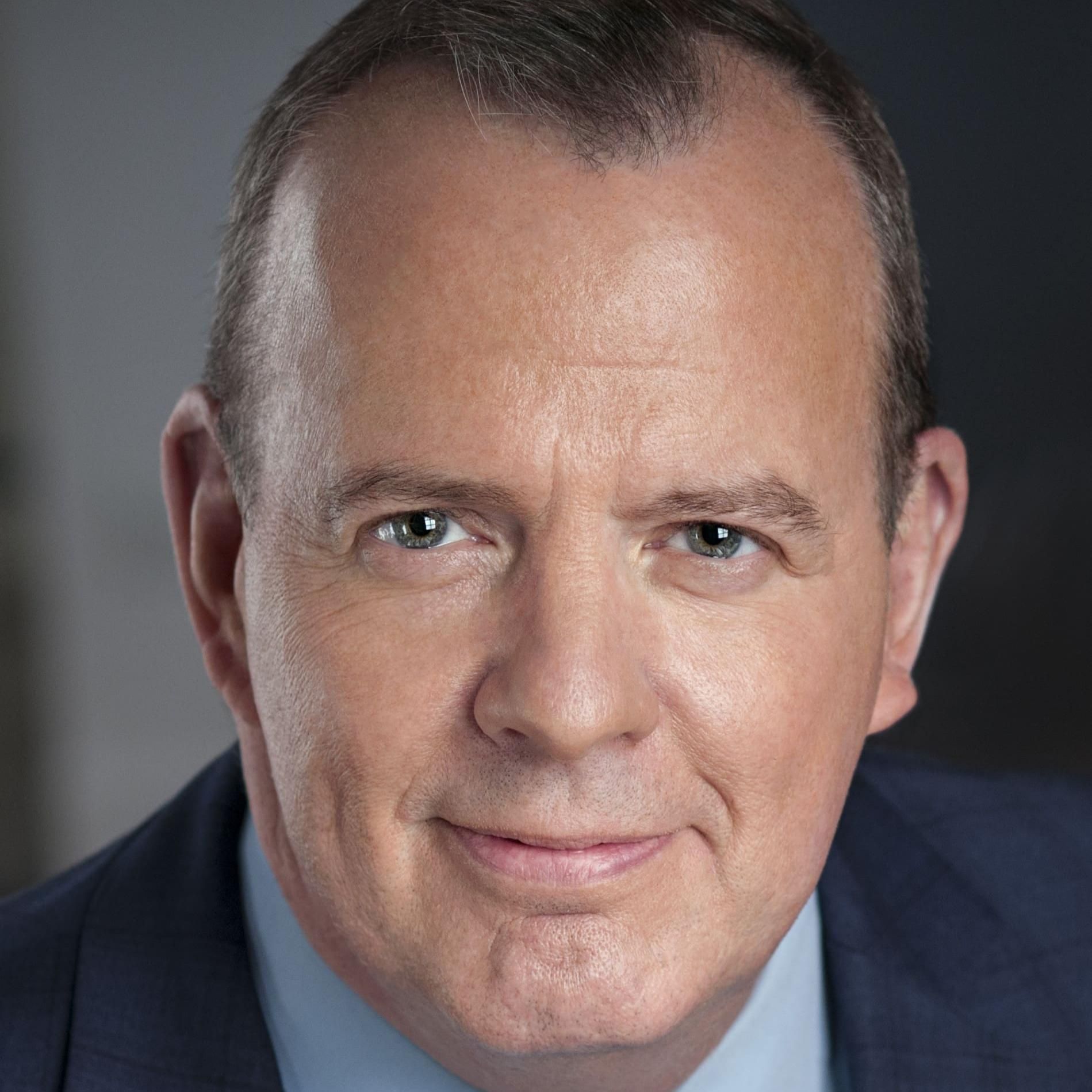 Photo of Ken Wharton