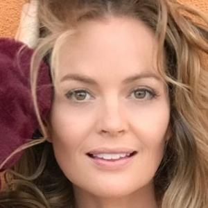 Photo of Carrie Schroeder