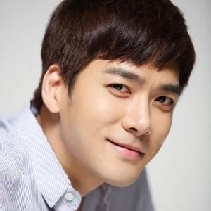 Photo of Park Yoon-jae