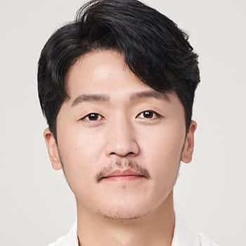 Photo of Sim Woo-sung