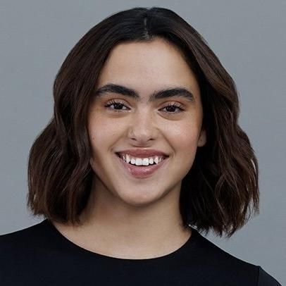 Photo of Julia Maque