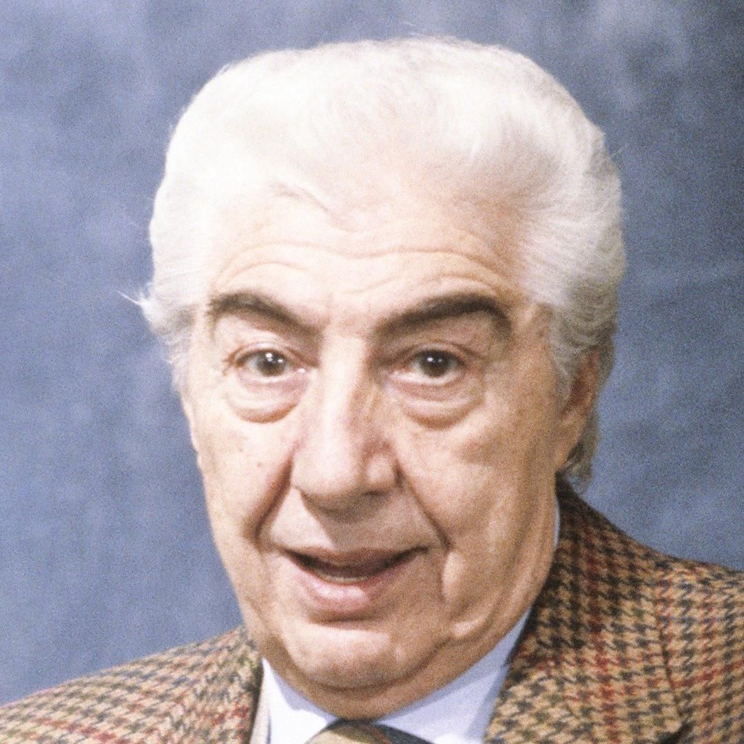 Photo of Gino Bramieri