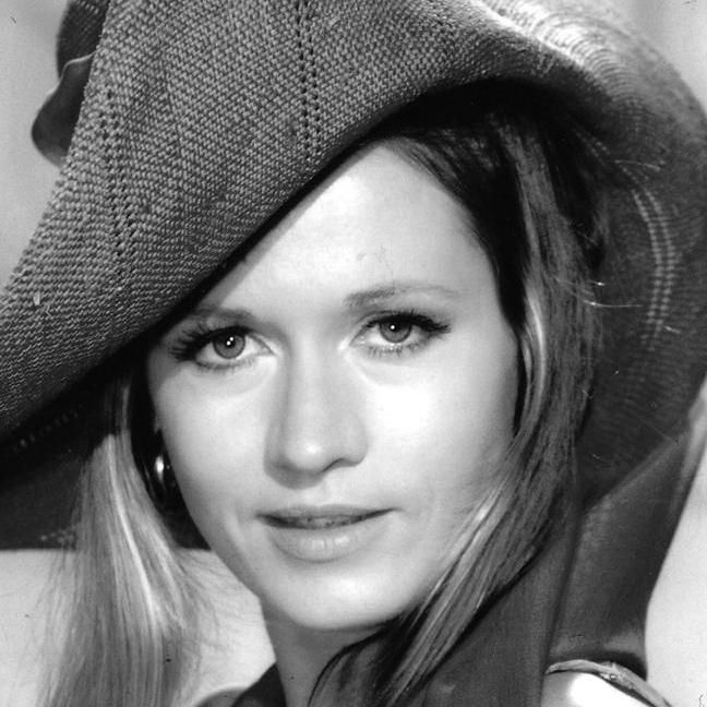 Photo of Erika Broyer