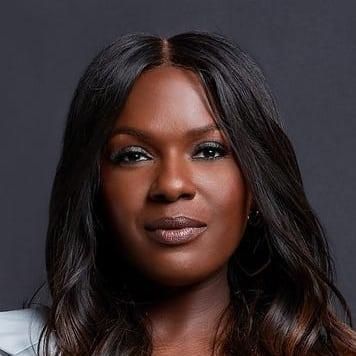 Photo of Deborah Joy Winans