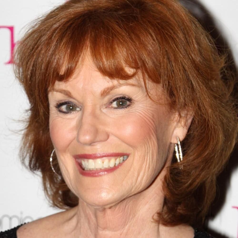 Photo of Barbara Rhoades