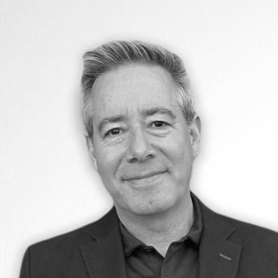 Photo of Simon Fields