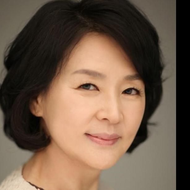 Photo of Shin Yeon-sook