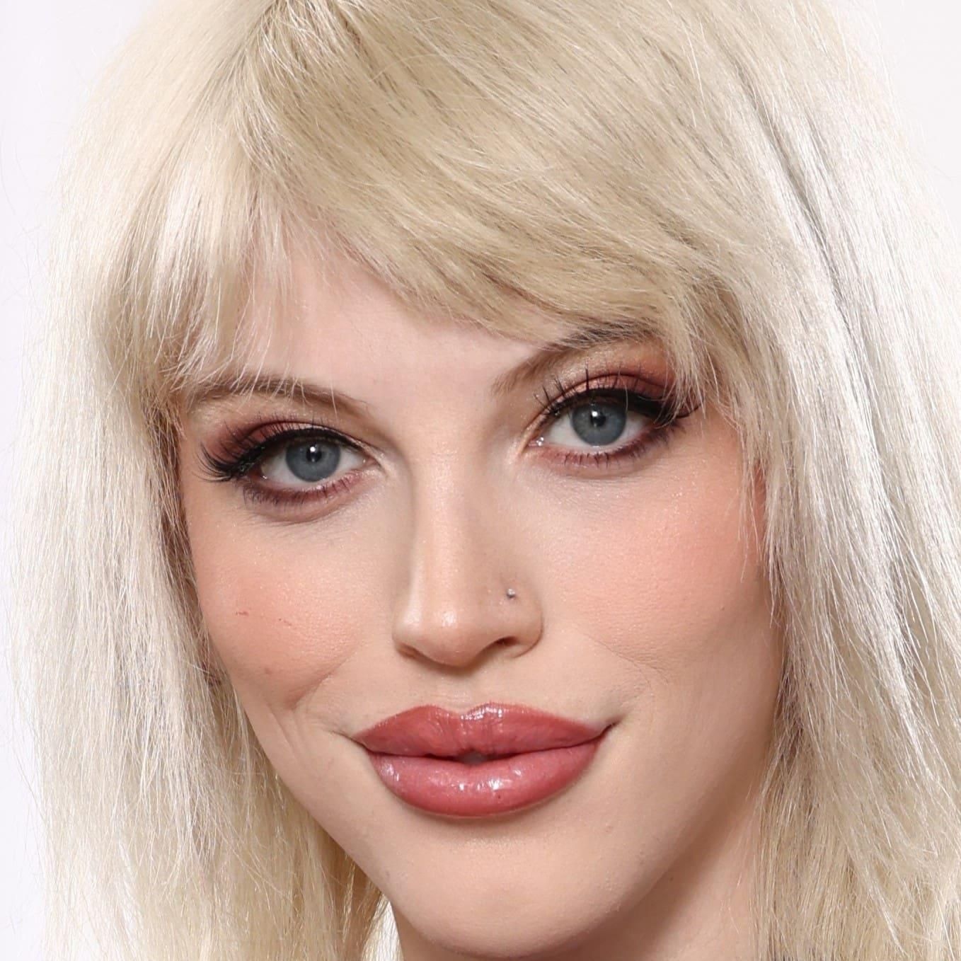 Photo of Izzy Wilde