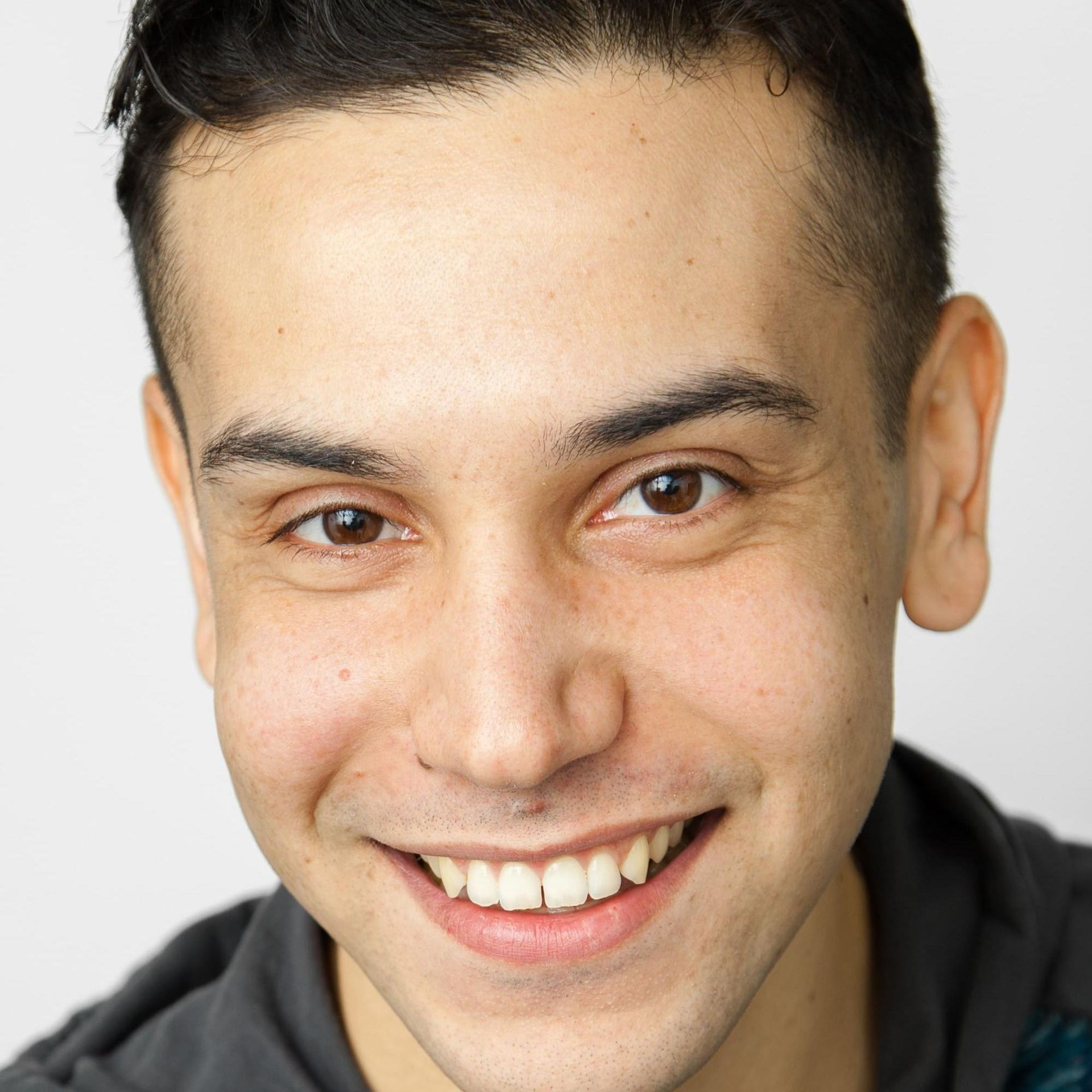 Photo of Isaac J. Cruz