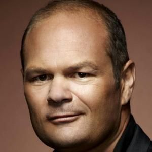 Photo of Chris Bauer
