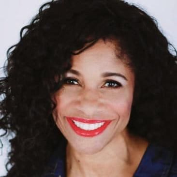 Photo of Suzanne Mari