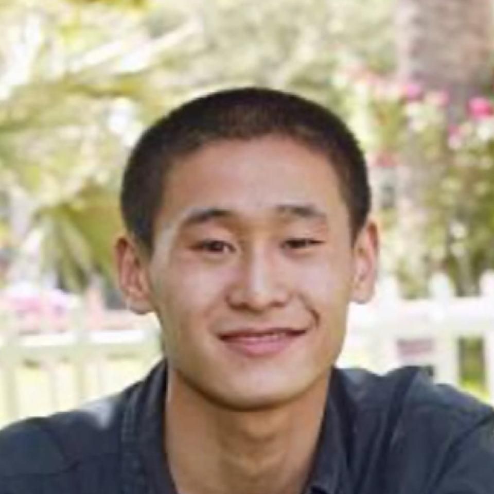 Photo of Wei Wei Zhao