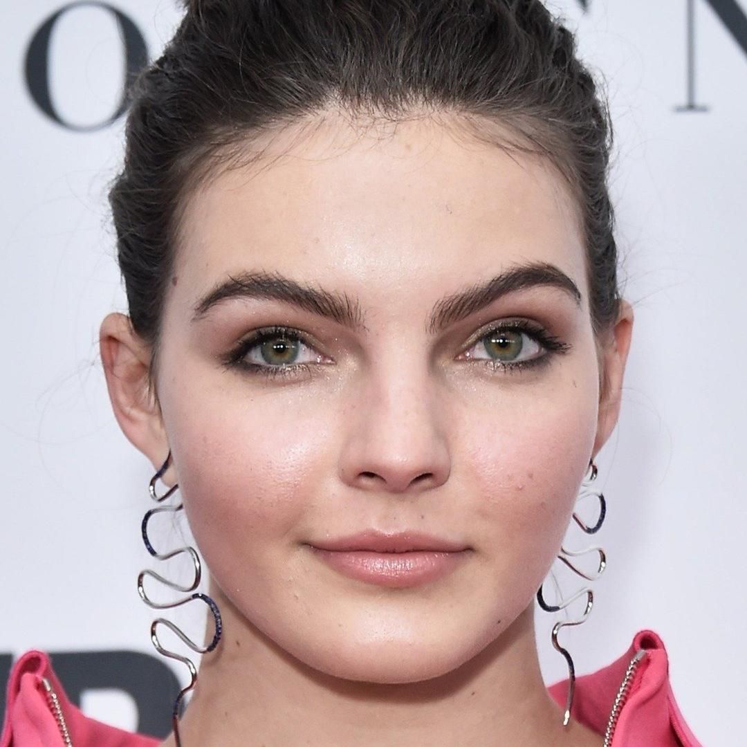 Photo of Camren Bicondova