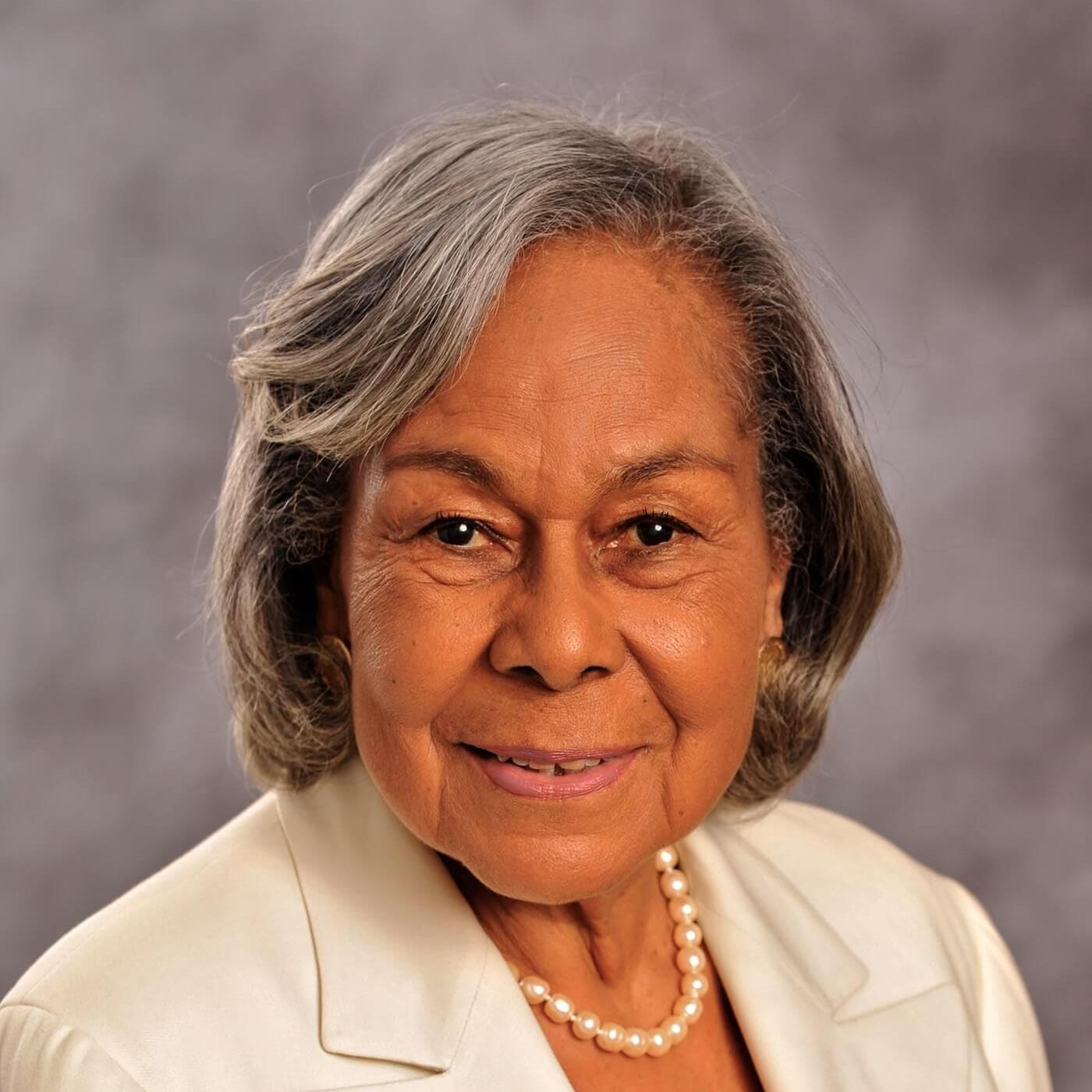 Photo of Rachel Robinson