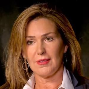 Photo of Peri Gilpin