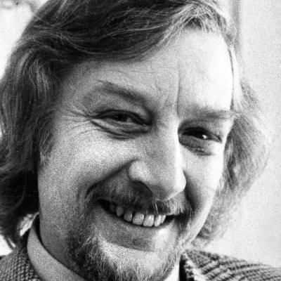 Photo of Bernard Slade