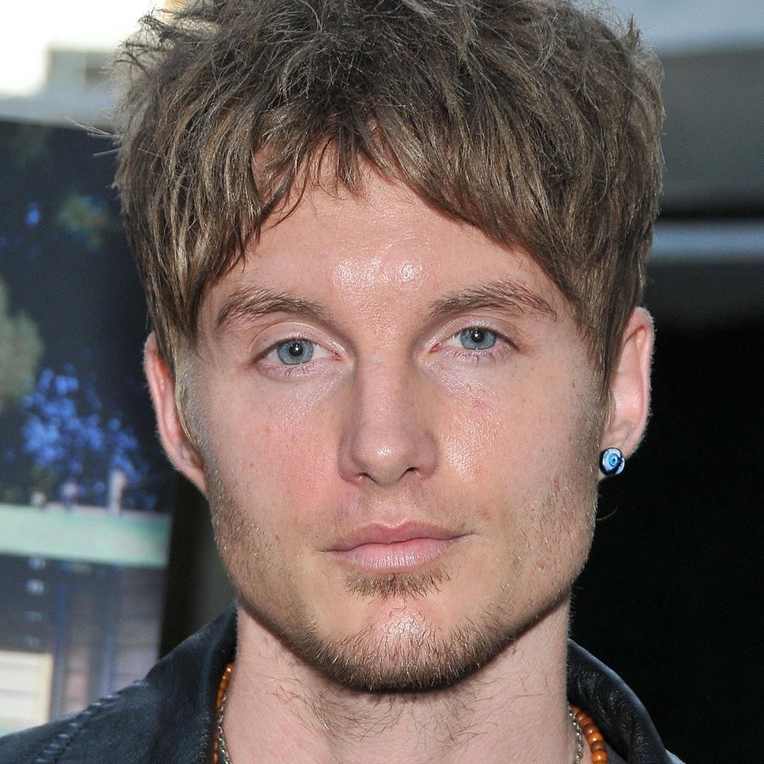 Photo of Toby Hemingway