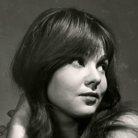 Photo of Barbara Harris