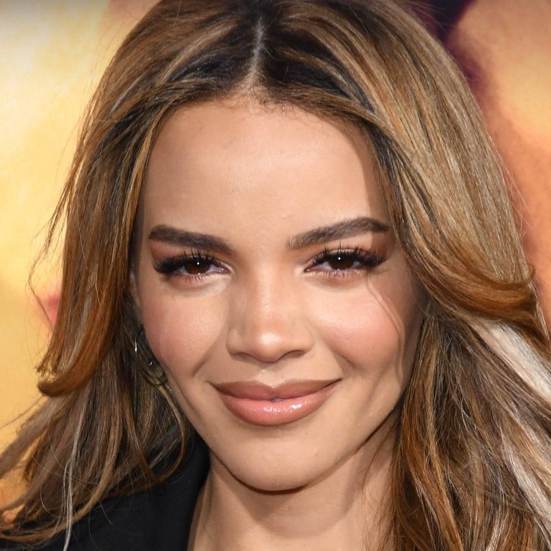 Photo of Leslie Grace