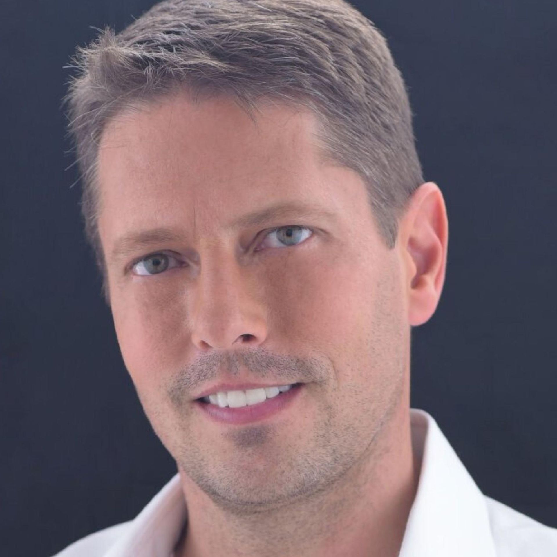 Photo of Jason Chad Roth