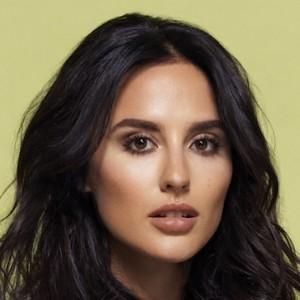 Photo of Lucy Watson