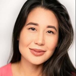 Photo of Rachelle Hay