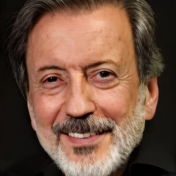 Photo of İsmet Üstekin
