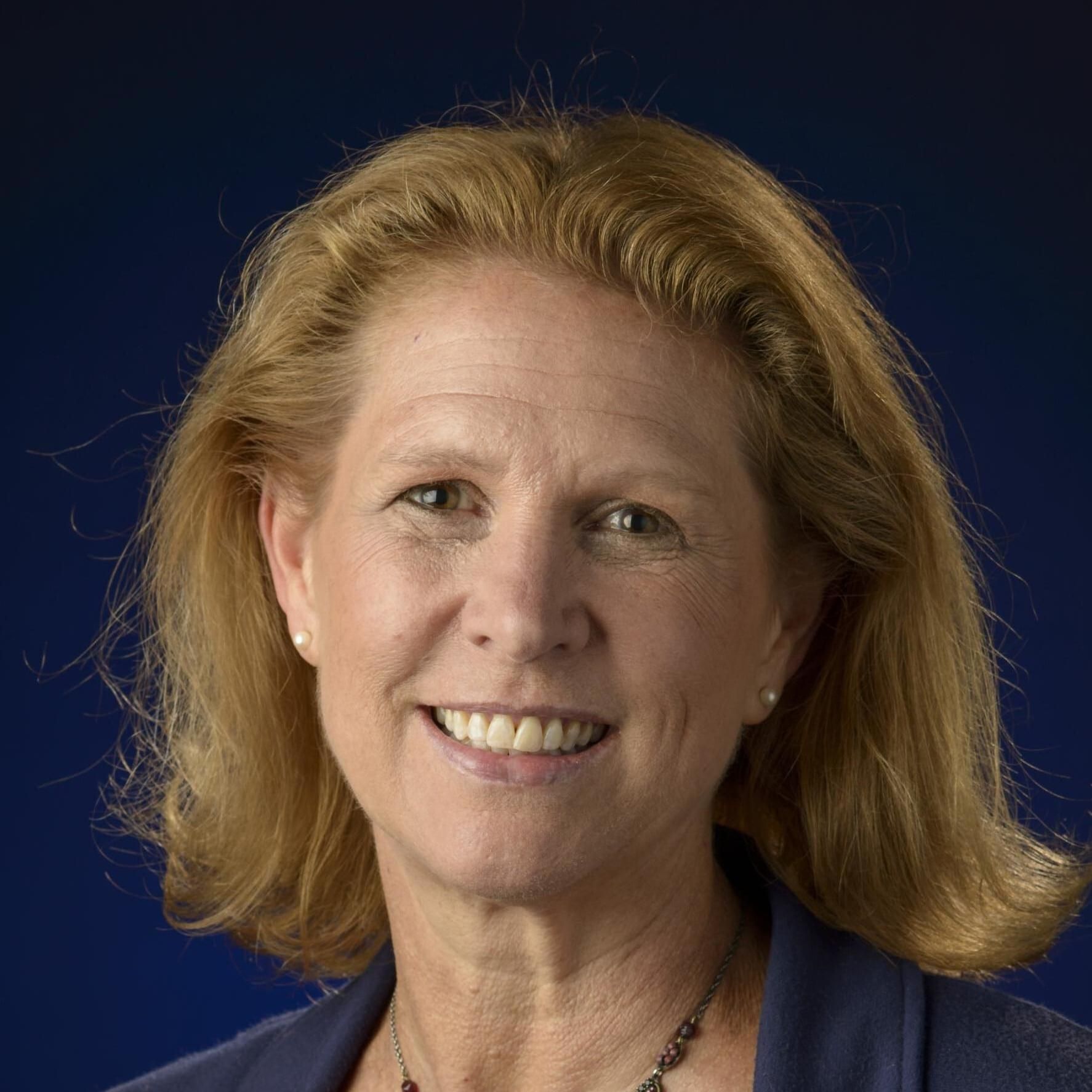 Photo of Lori Glaze