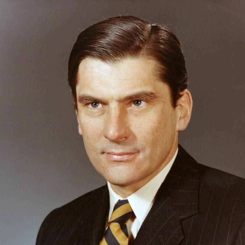 Photo of John Warner