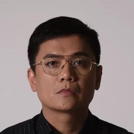 Photo of Jun Robles Lana