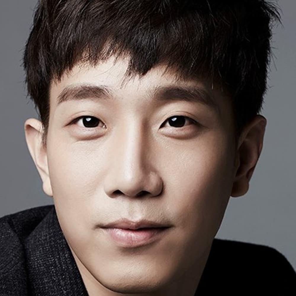 Photo of Kim Min-sik