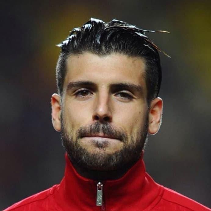 Photo of Miguel Veloso