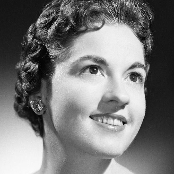 Photo of Suzanne Langlois