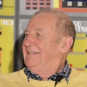 Photo of David Elliott