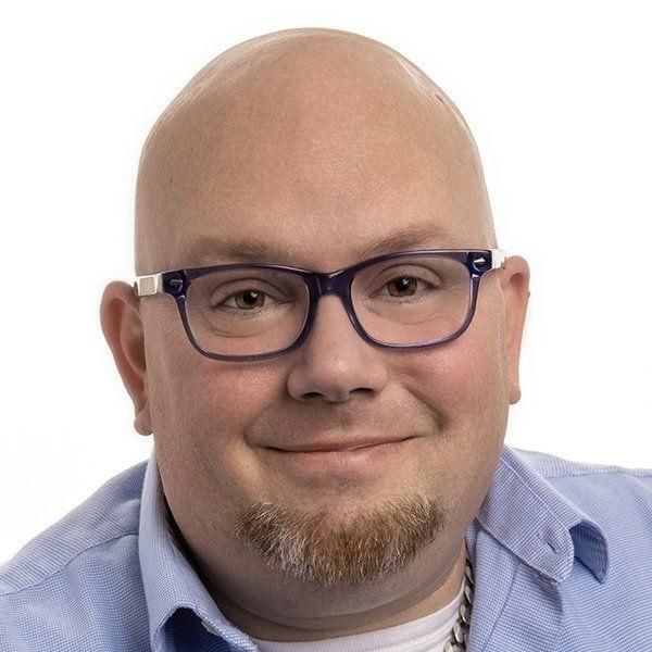 Photo of Larry Dwyer
