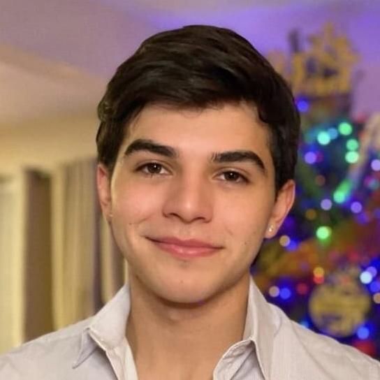 Photo of Andrés Vázquez