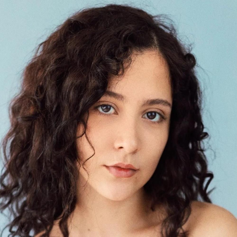 Photo of Loren Sofia