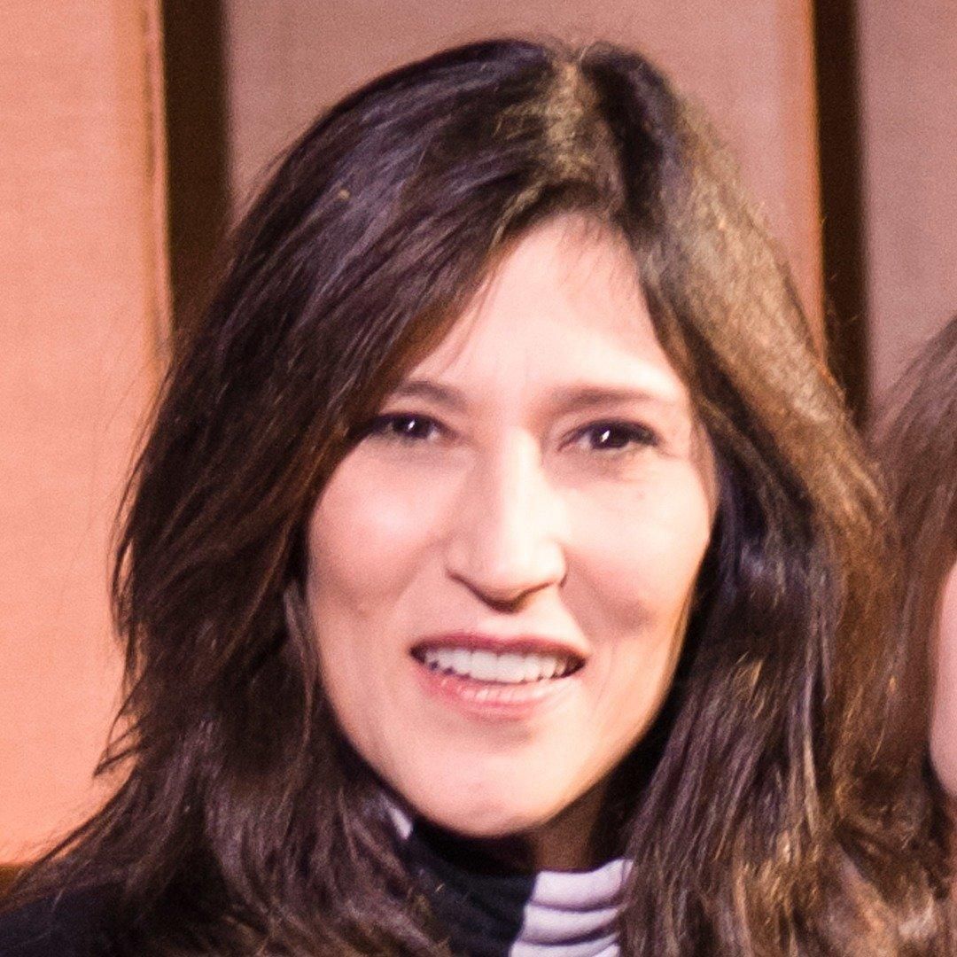 Photo of Beth Goulart