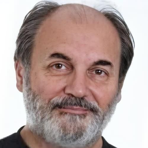 Photo of Tarık Günersel