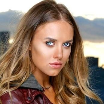 Photo of Alexis Codding