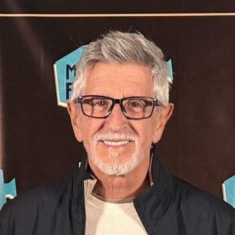 Photo of Antonio Hernández