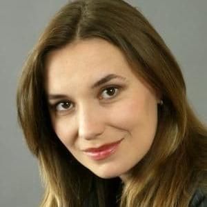 Photo of Sandra Huggett