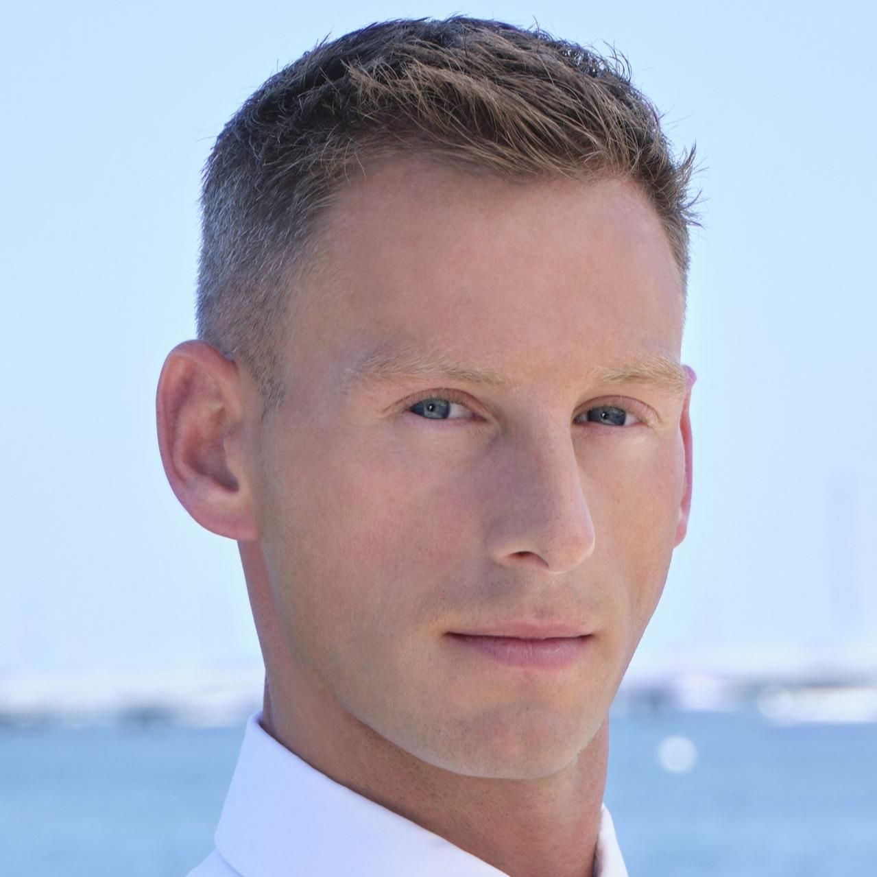 Photo of Fraser Olender