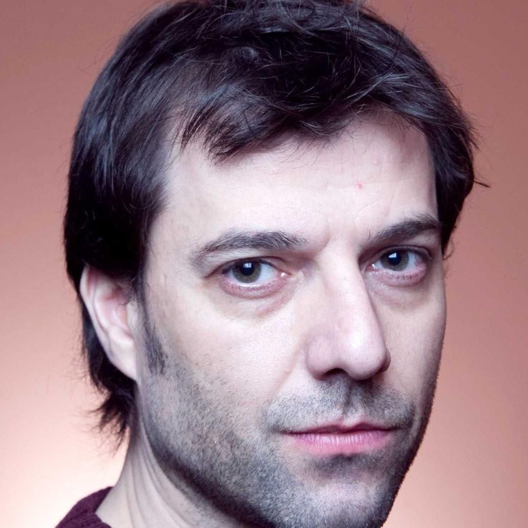 Photo of Oskar Santos