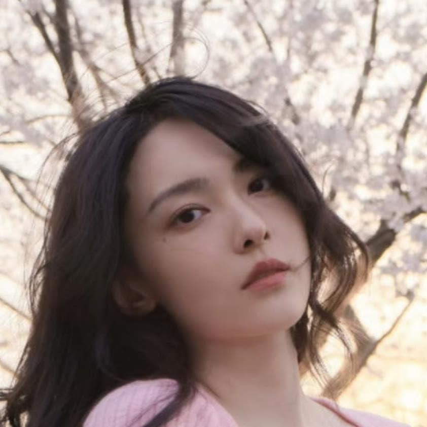 Photo of Yang Zhiying