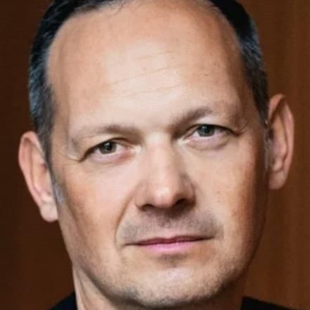 Photo of Martin Todsharow